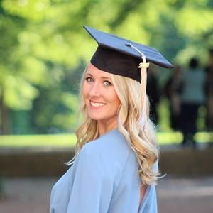 Meet your Posher, Anna